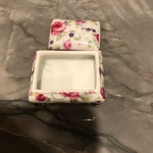Vintage Small Porcelain Ring Keepsake Box Roses Footed Japan 2” X 1.5”